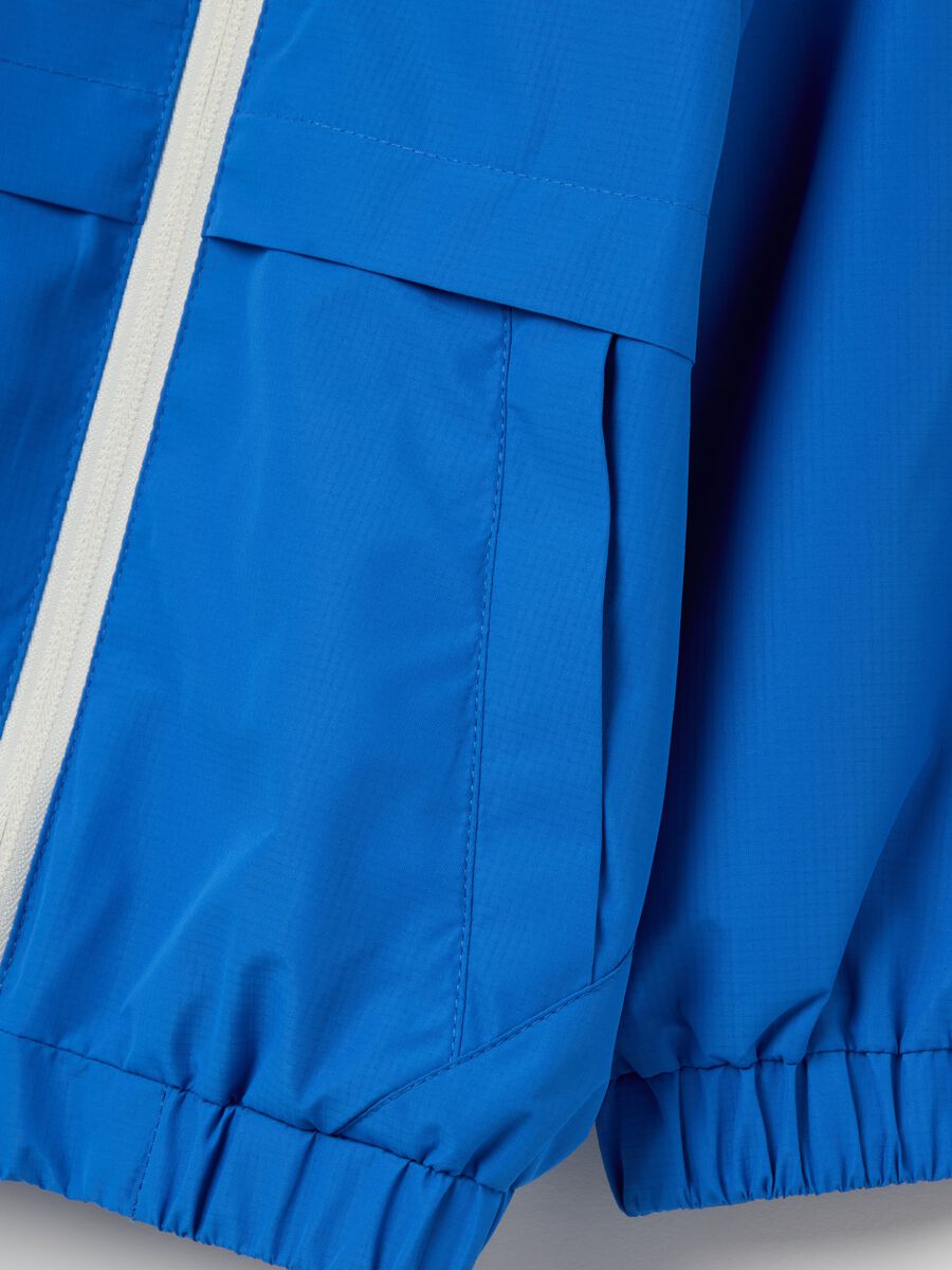 Waterproof jacket with hood_3