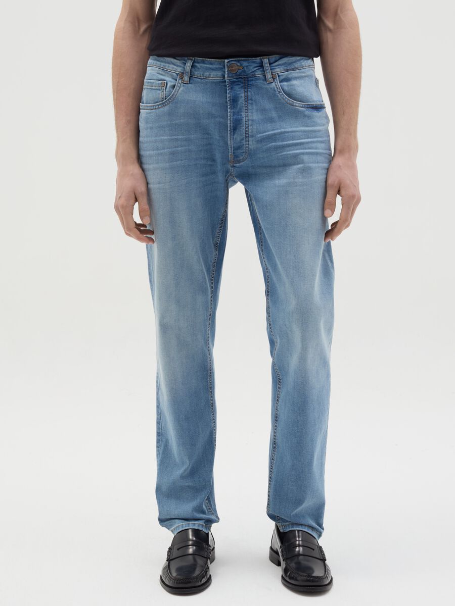 Slim-fit jeans with five pockets_1