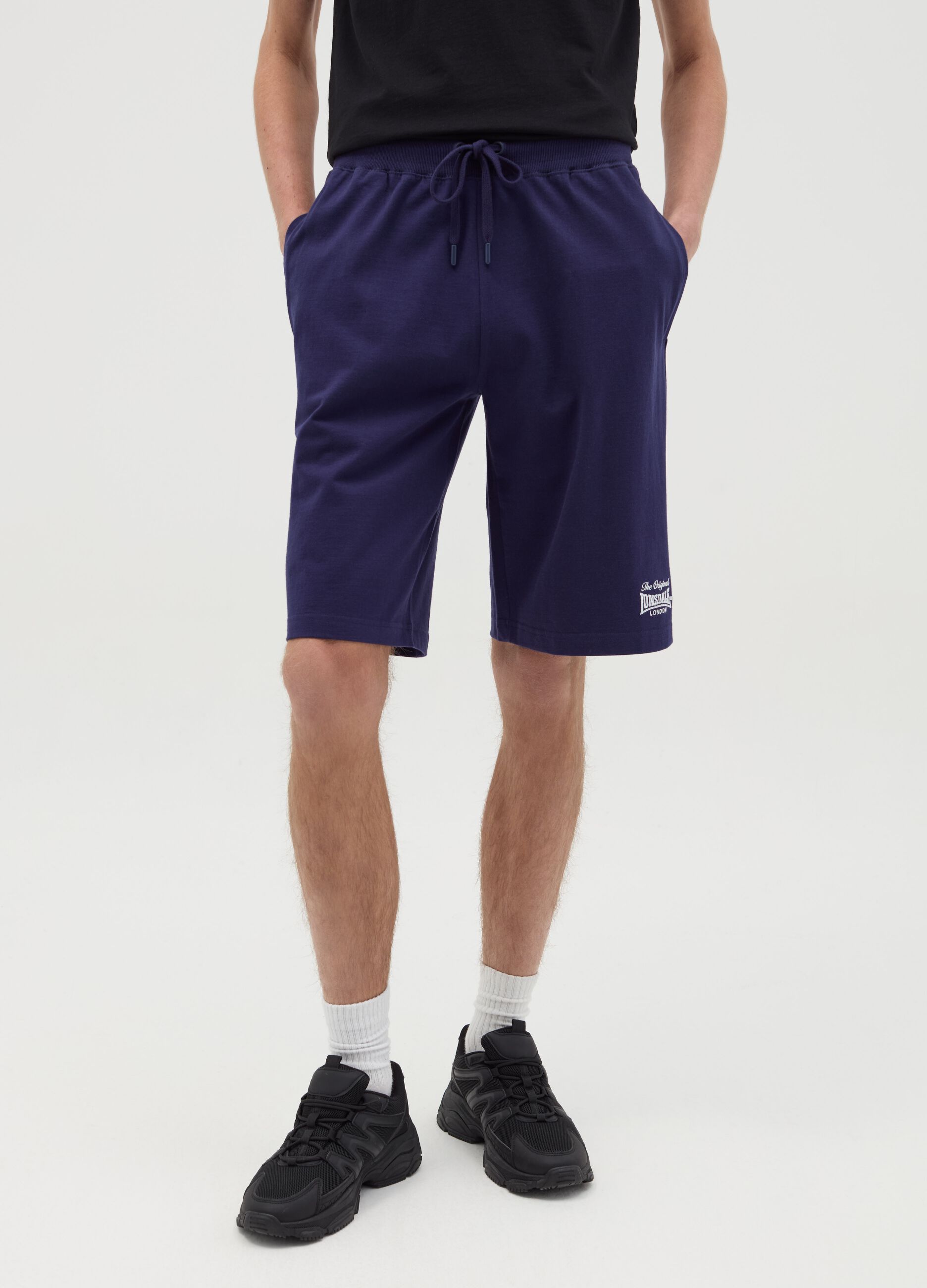 Fleece Bermuda shorts with logo embroidery