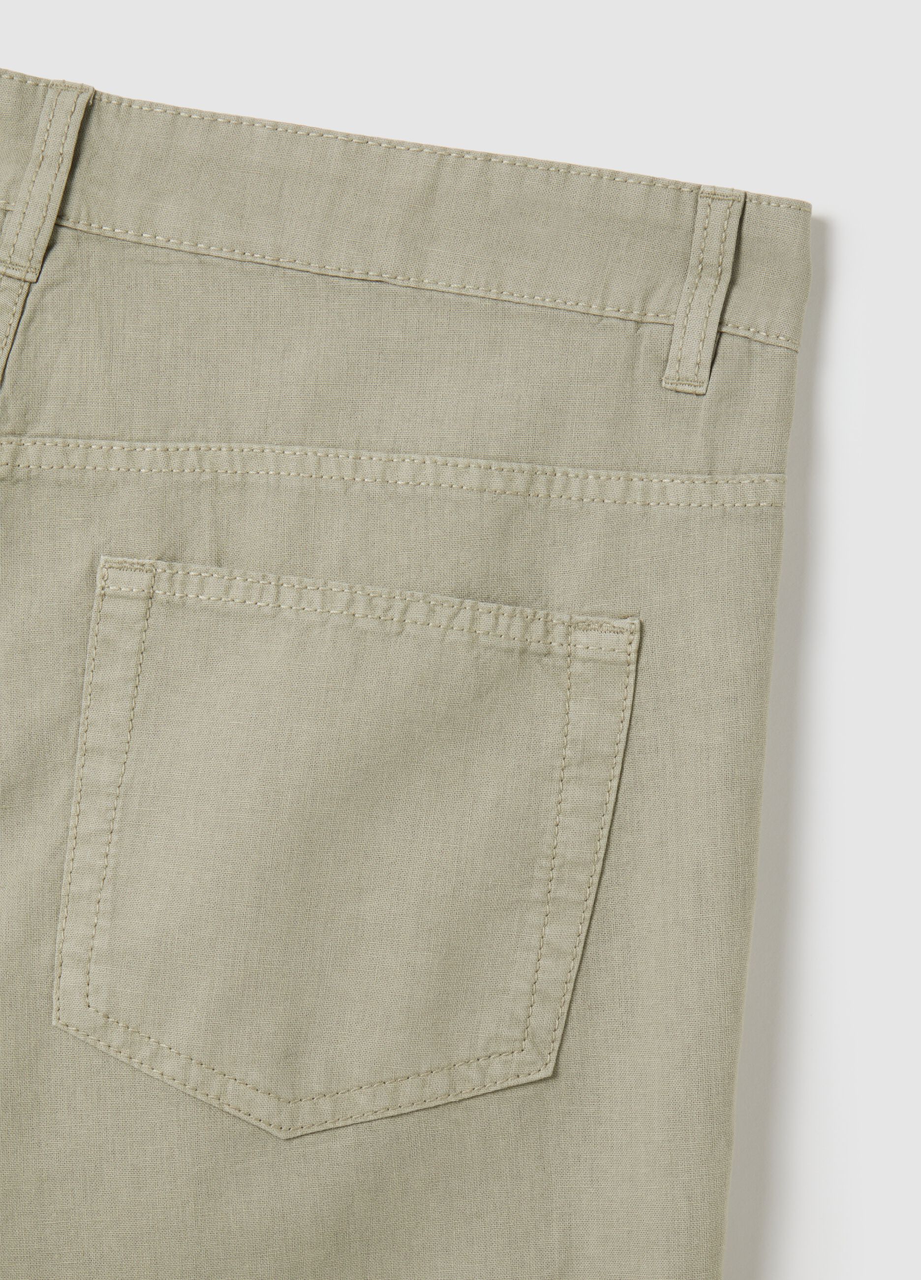 Men's regular fit beige cotton blend shorts