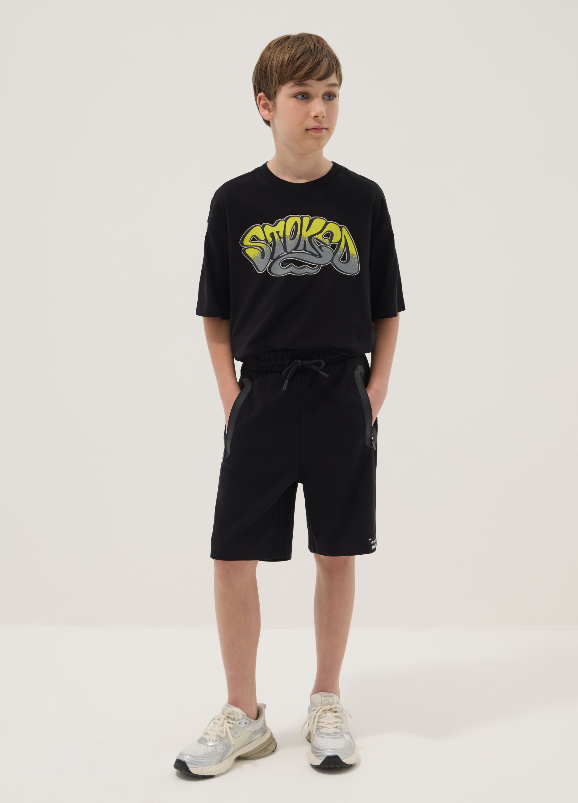 Black cotton-blend shorts with elasticated waist