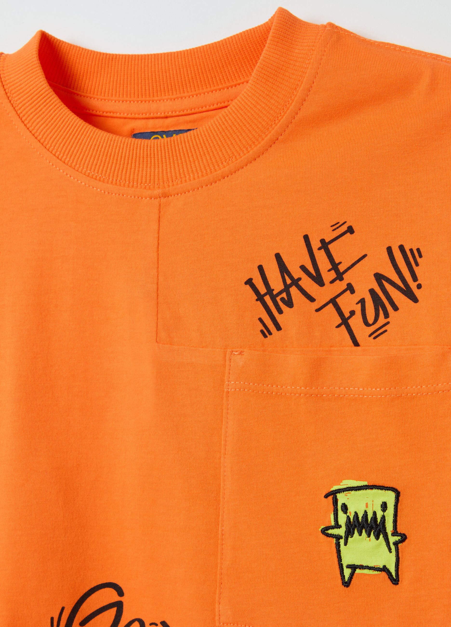 Cotton T-shirt with pocket and "Have Fun" print