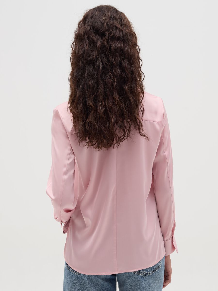 Satin shirt with side splits_2
