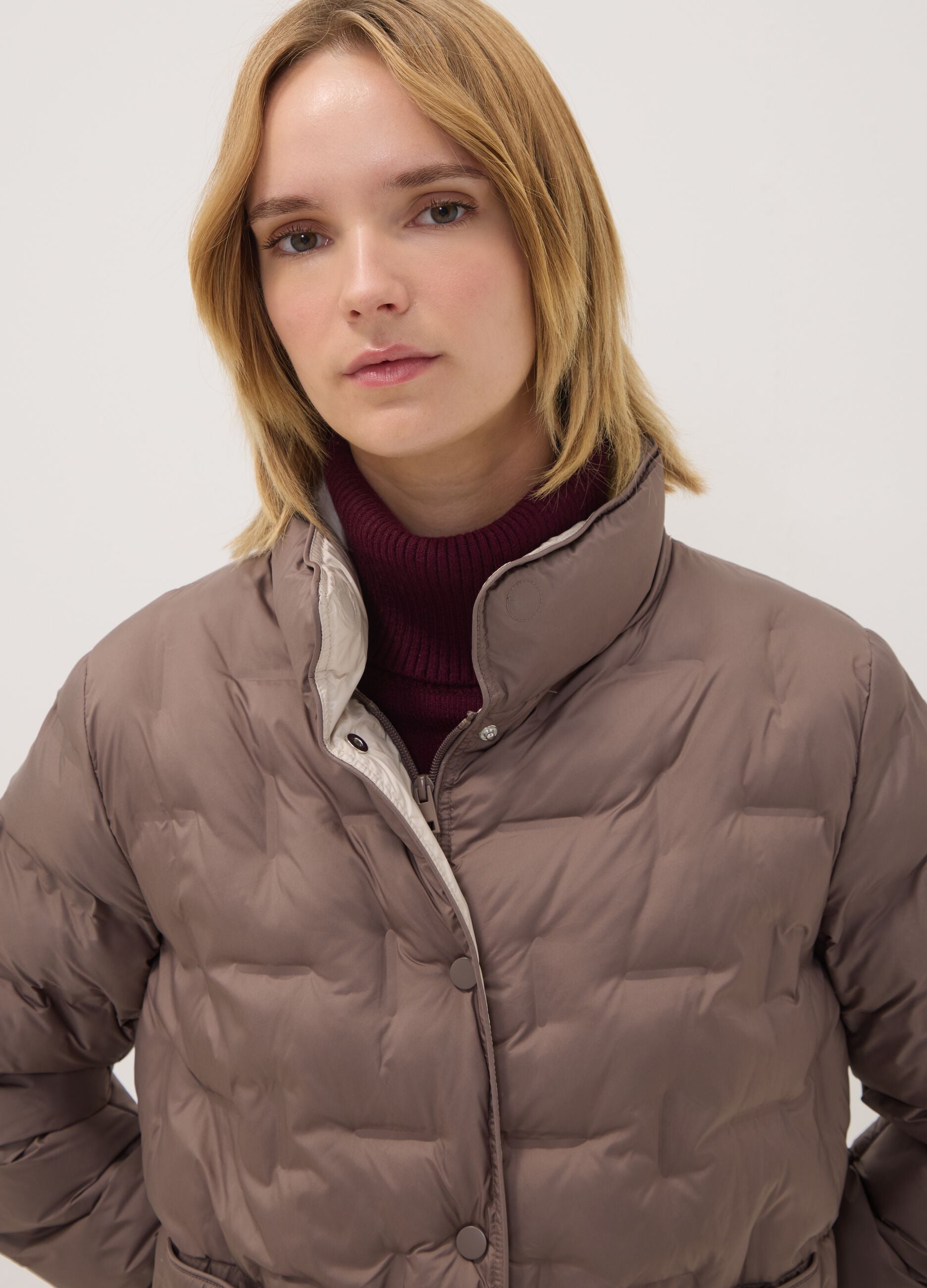 Sand padded jacket, regular fit with high neck
