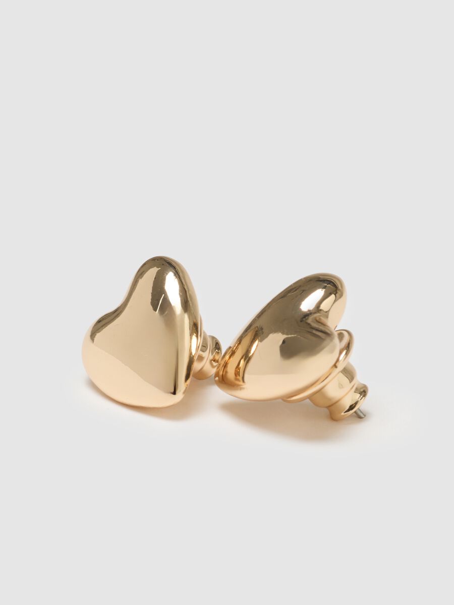 Golden Heart-Shaped Earrings_2
