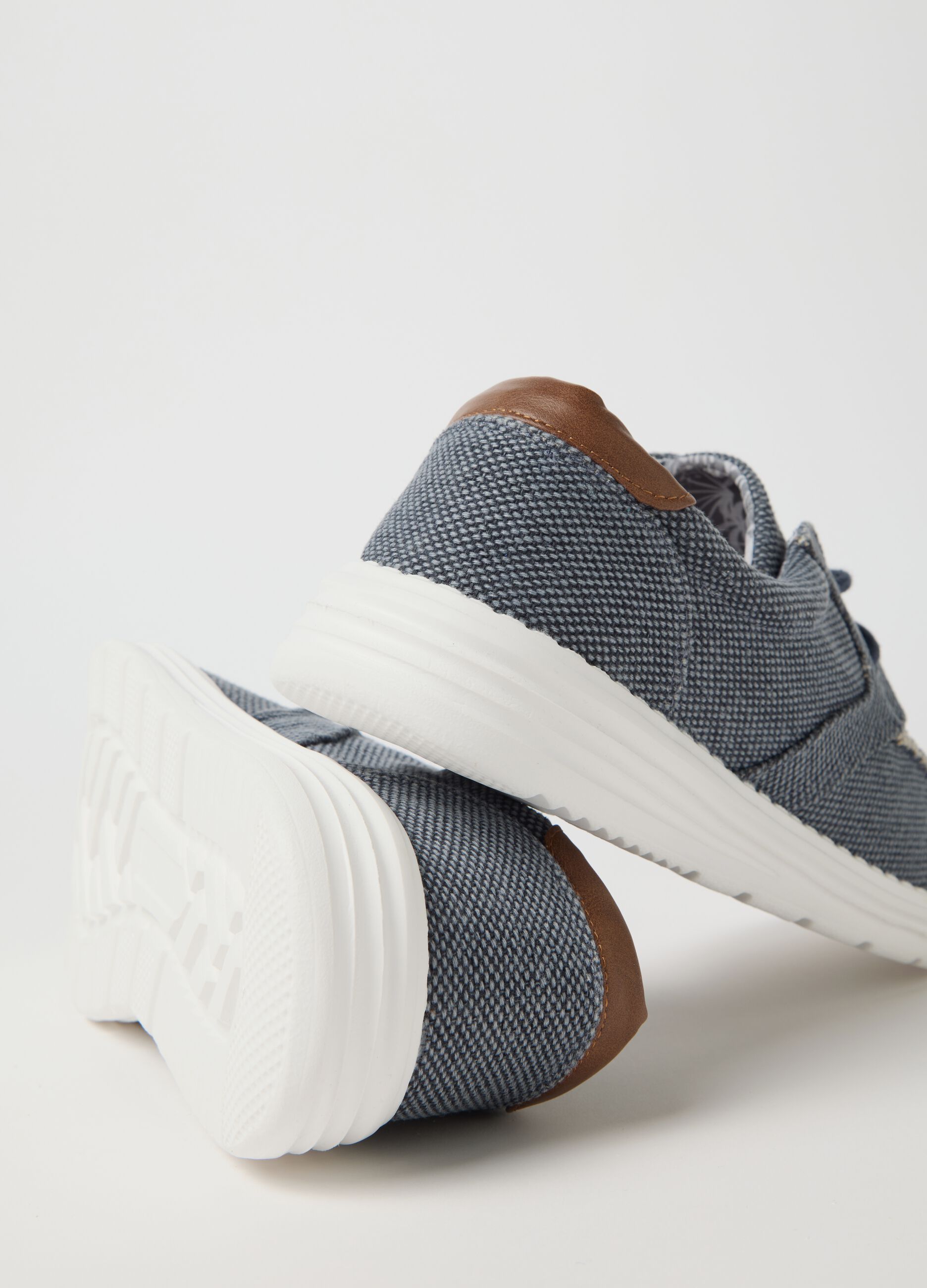 Blue moccasins in cotton canvas