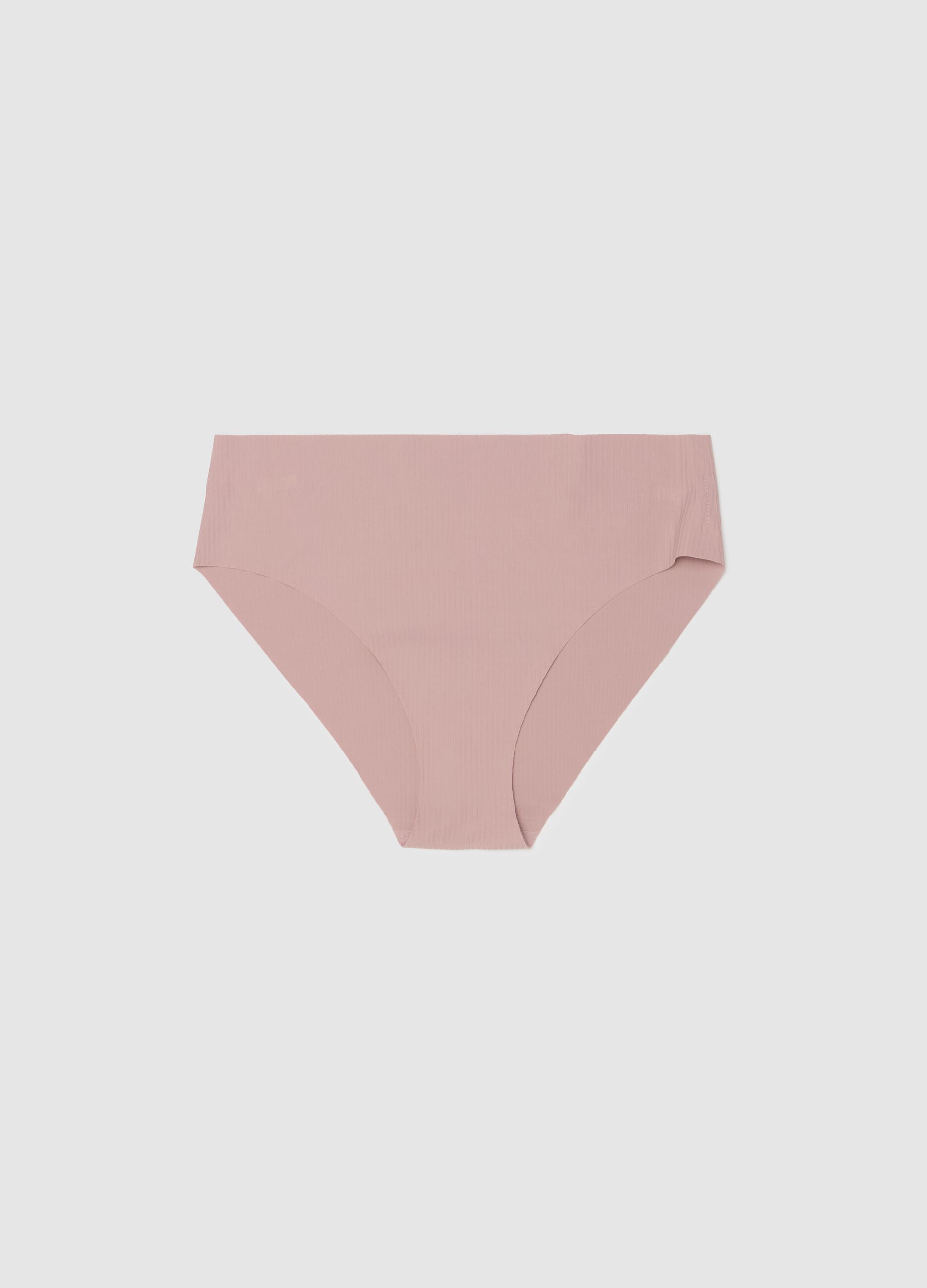 Seam-free ribbed briefs