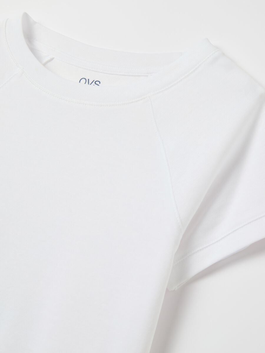 T-shirt with raglan sleeves_5
