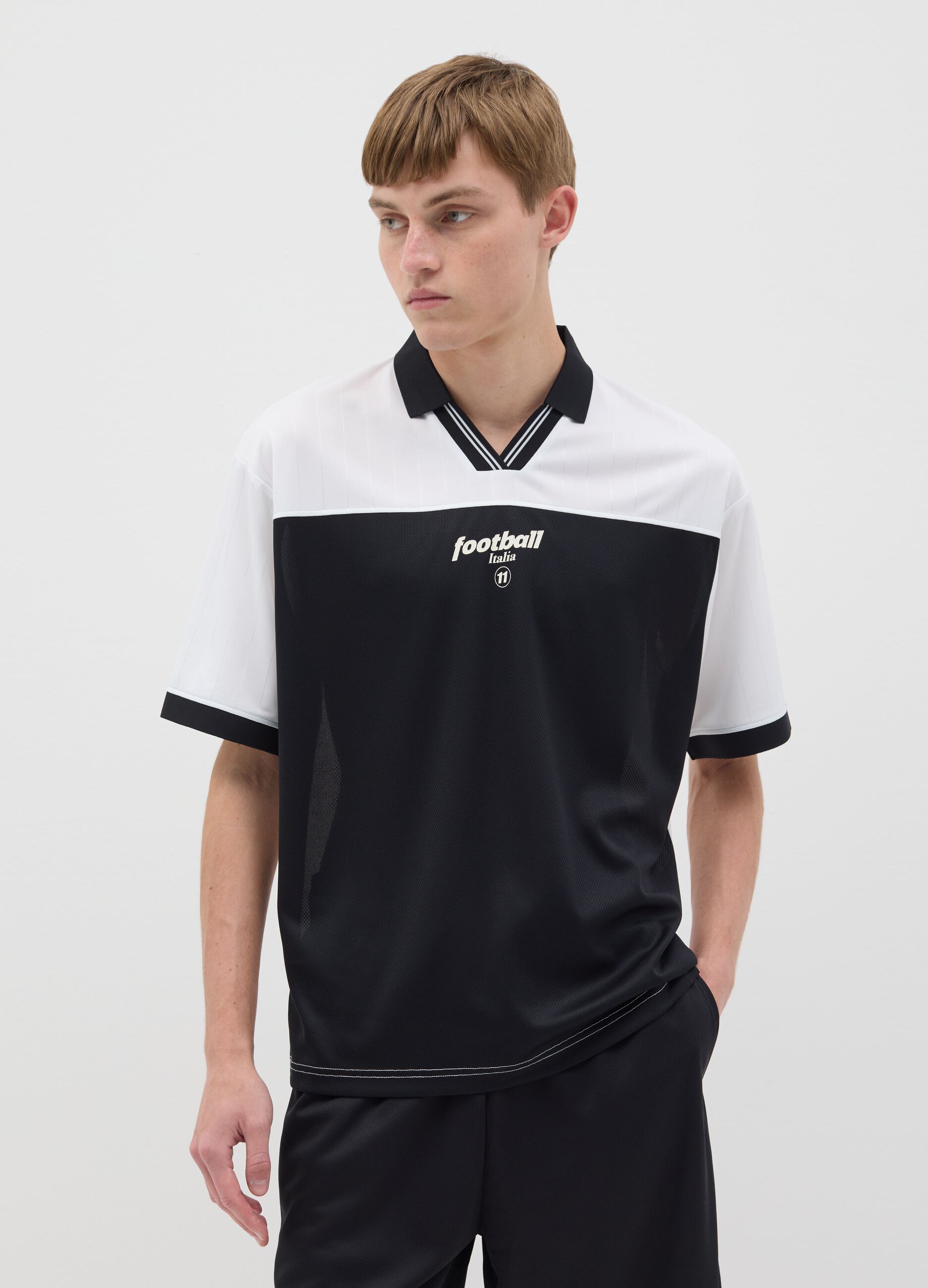 White and black T-shirt with print