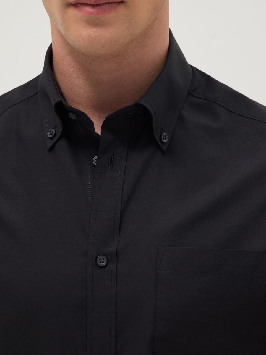 Black long sleeve regular fit easy iron shirt_1