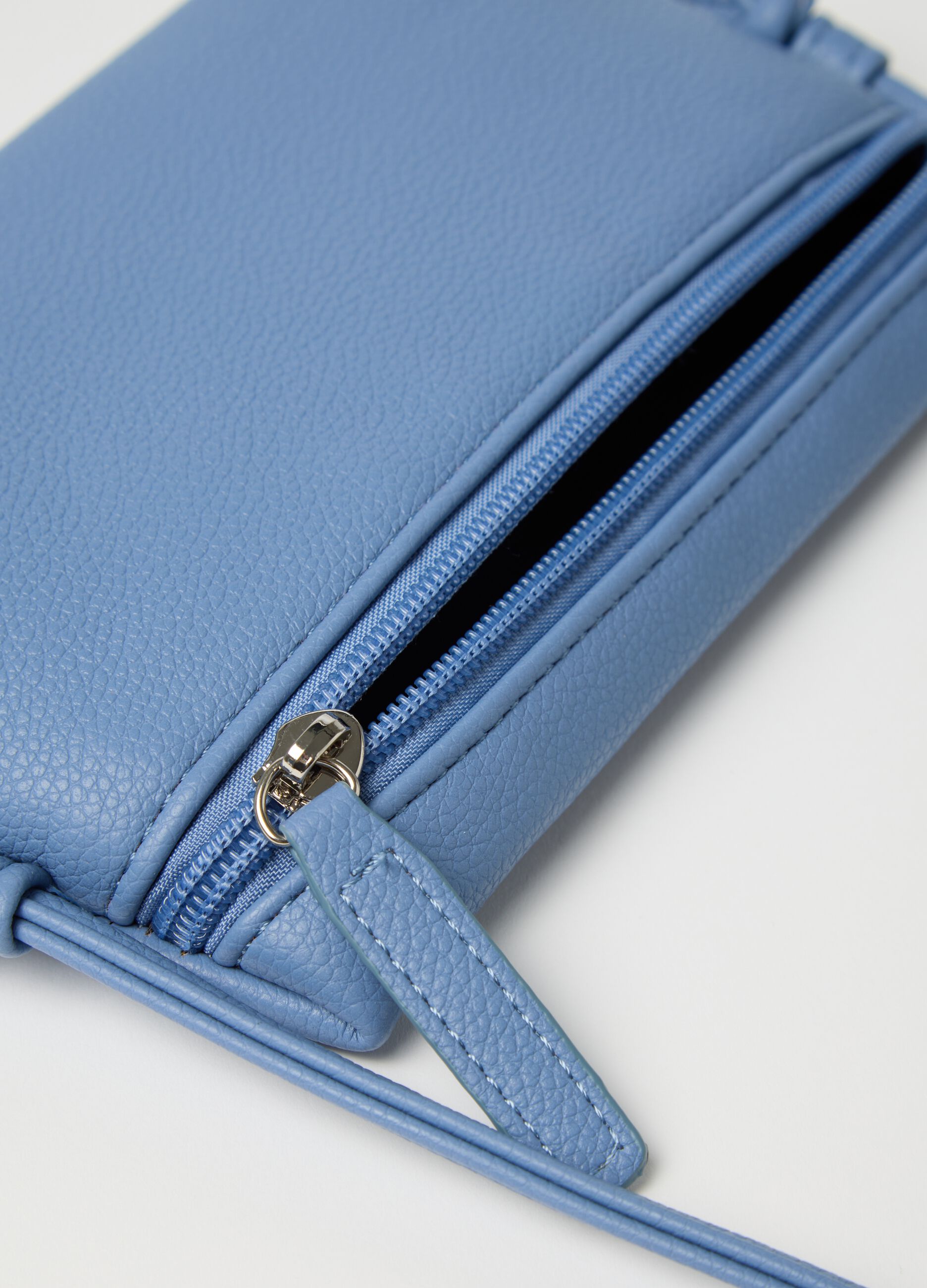Light blue clutch bag with zip