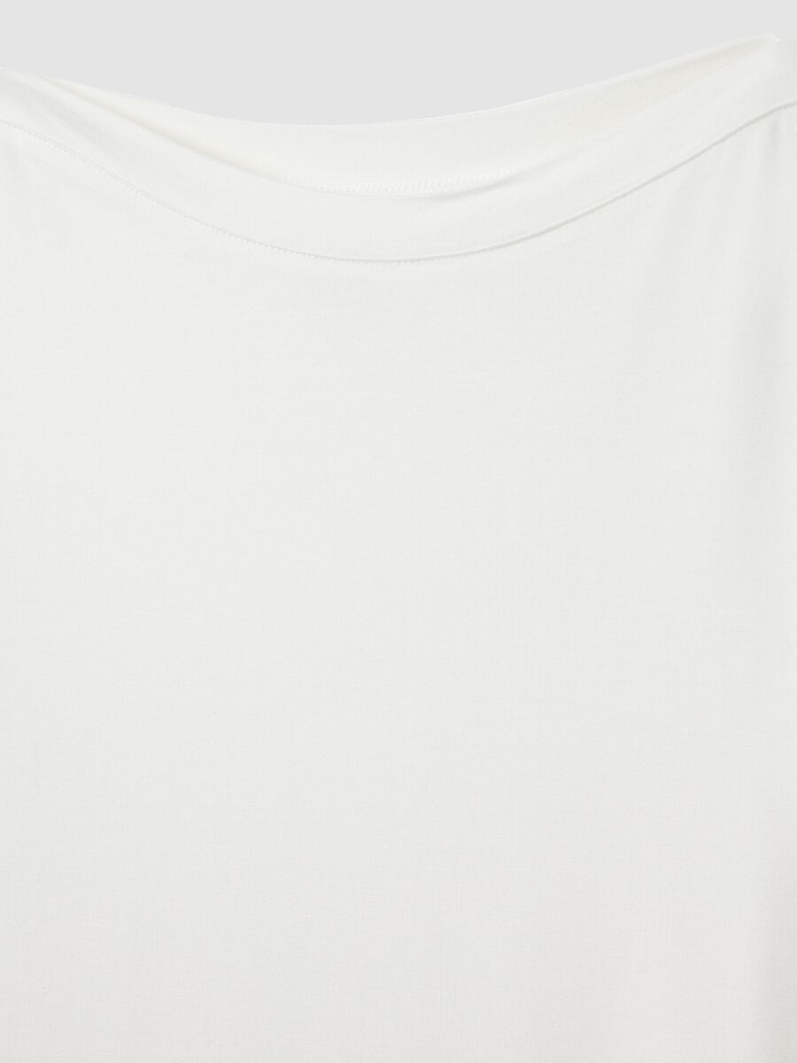 White stretch viscose regular fit boat neck t-shirt_5