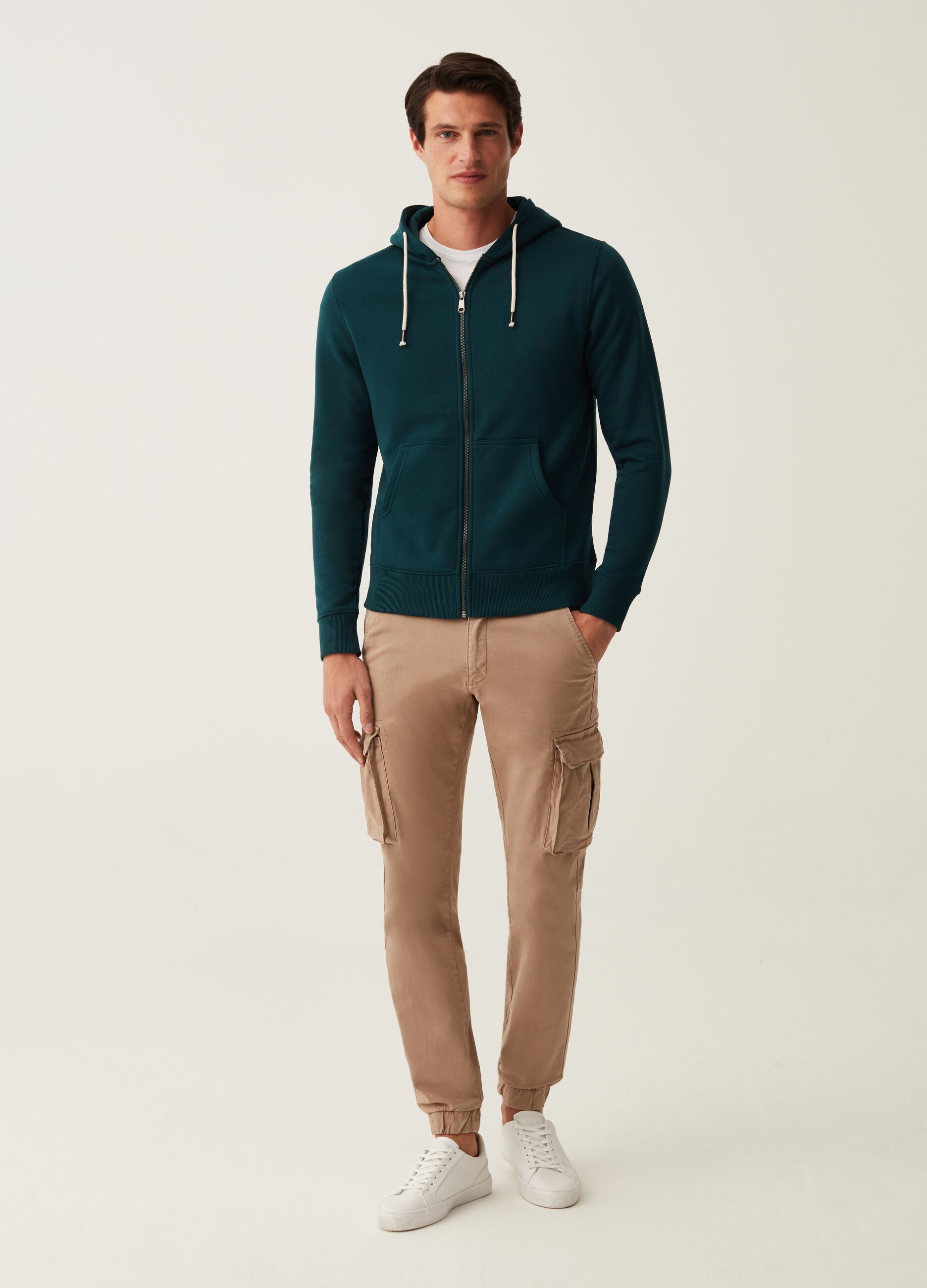 Full-zip in felpa con cappuccio_1