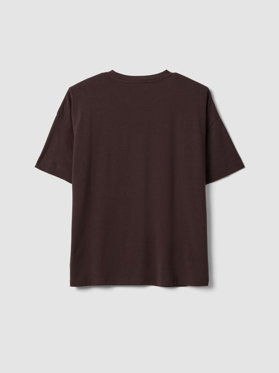 T-shirt girocollo marrone in misto cotone e modal elasticizzato regular fit_5