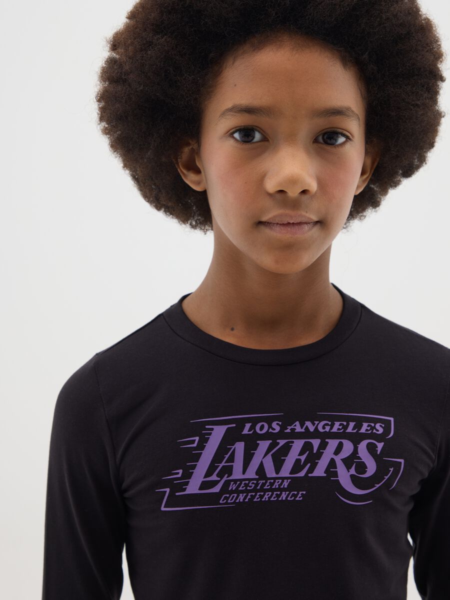 T-shirt nera da ragazza in misto cotone slim fit con stampa Lakers_2