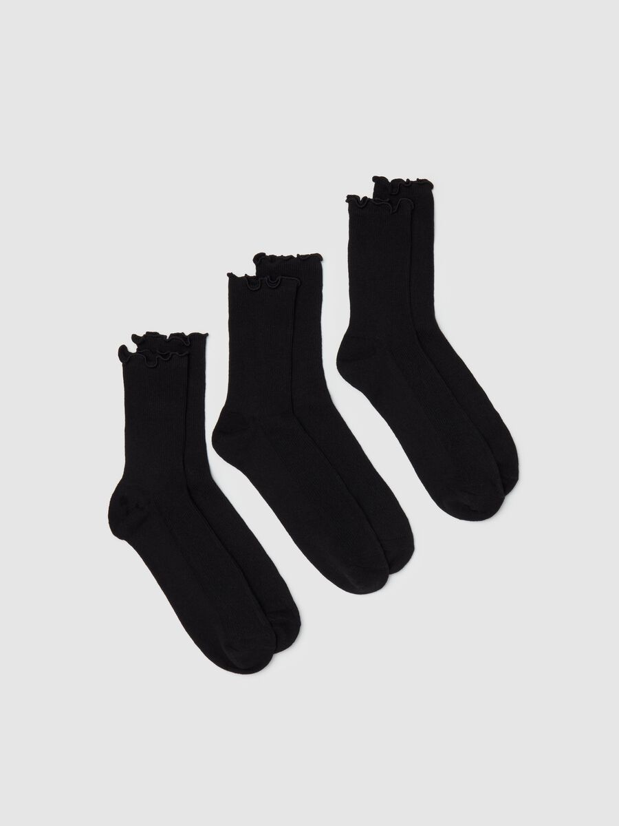 Three-pair pack short socks with gathered edging_0