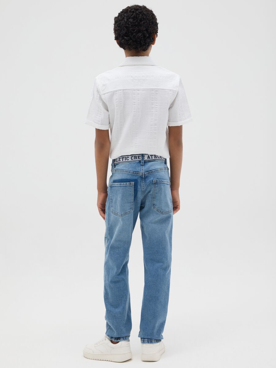 Regular-fit jeans with "Athletic Crew" detail_2
