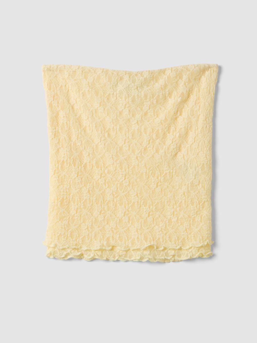 Top giallo corto in tessuto elasticizzato con lavorazione floreale_4