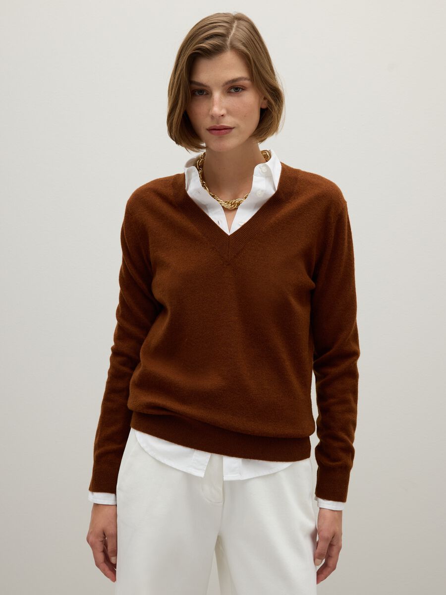 Maglione marrone in puro lana_0
