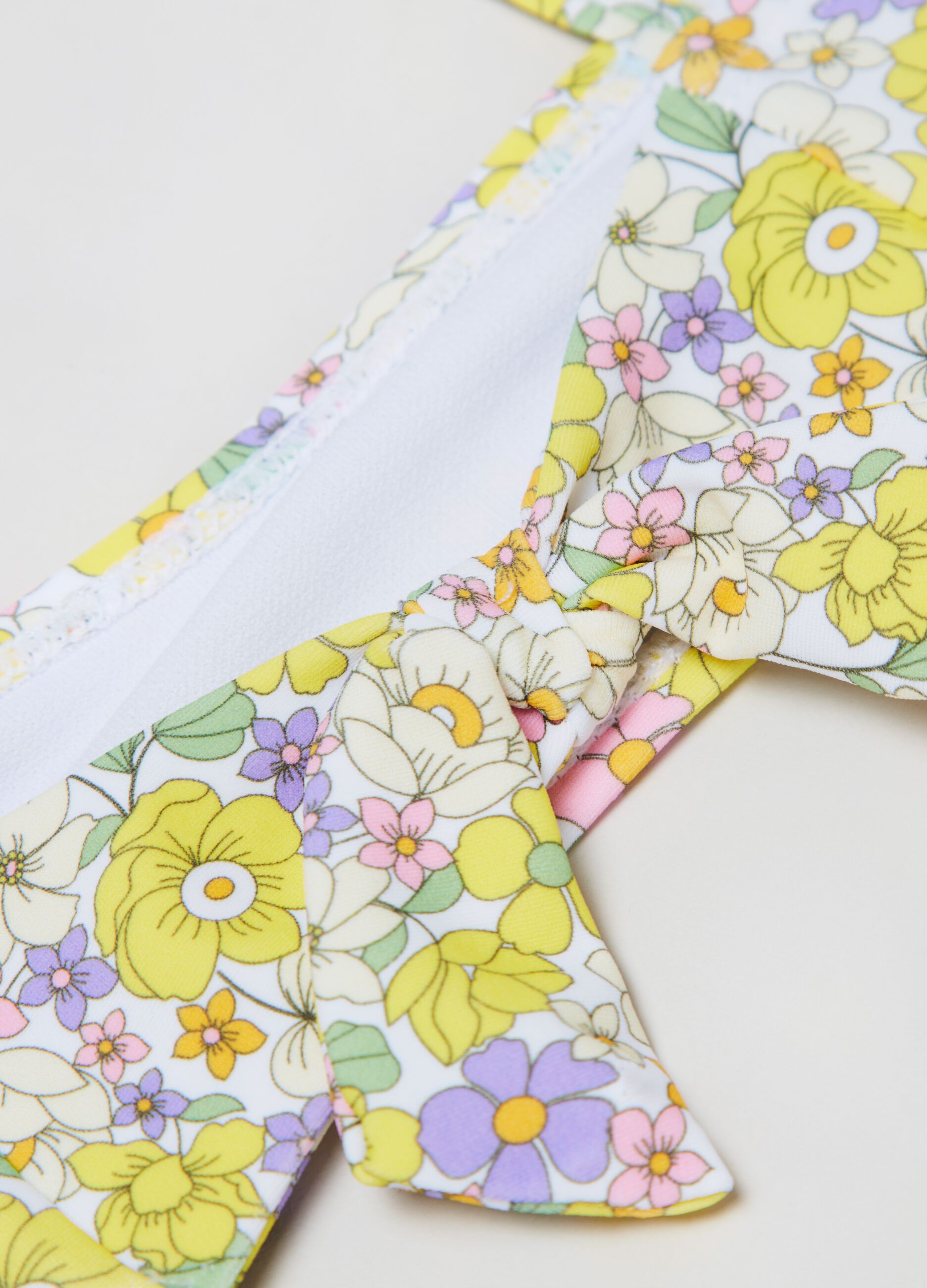 Bikini con fantasia floreale_2