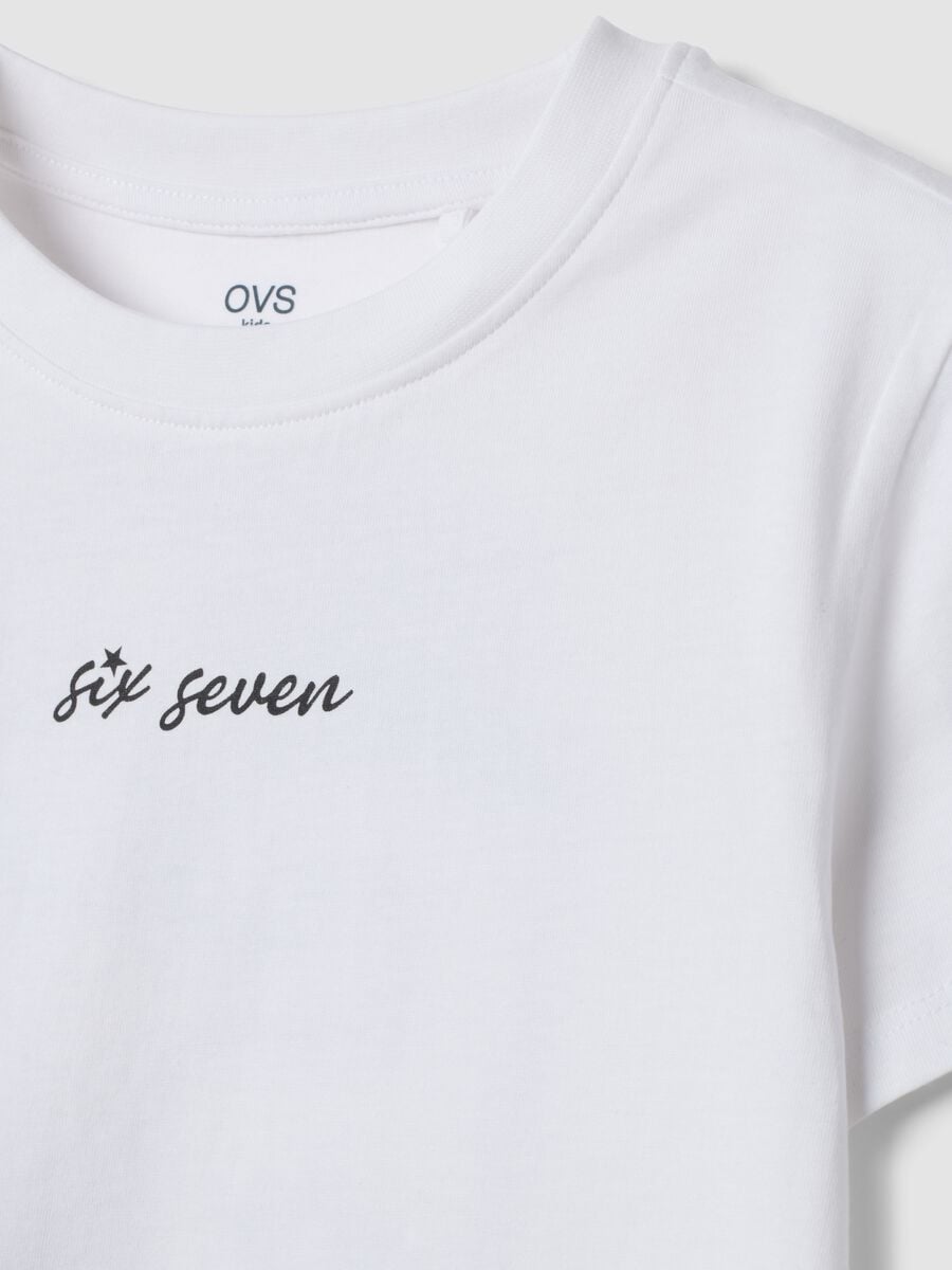 T-shirt bianca in puro cotone con stampe Six Seven regular fit_1