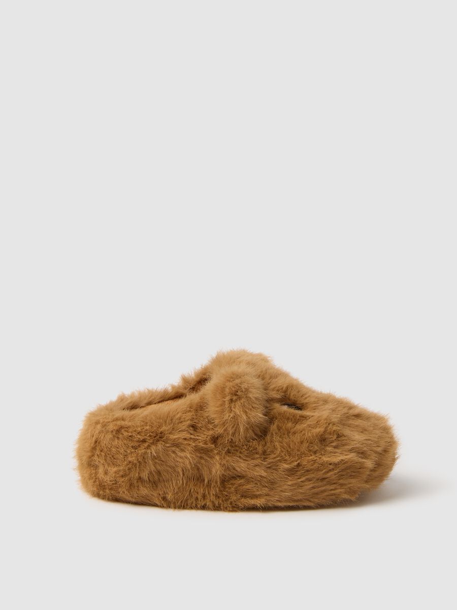 Brown Children's Slippers_0