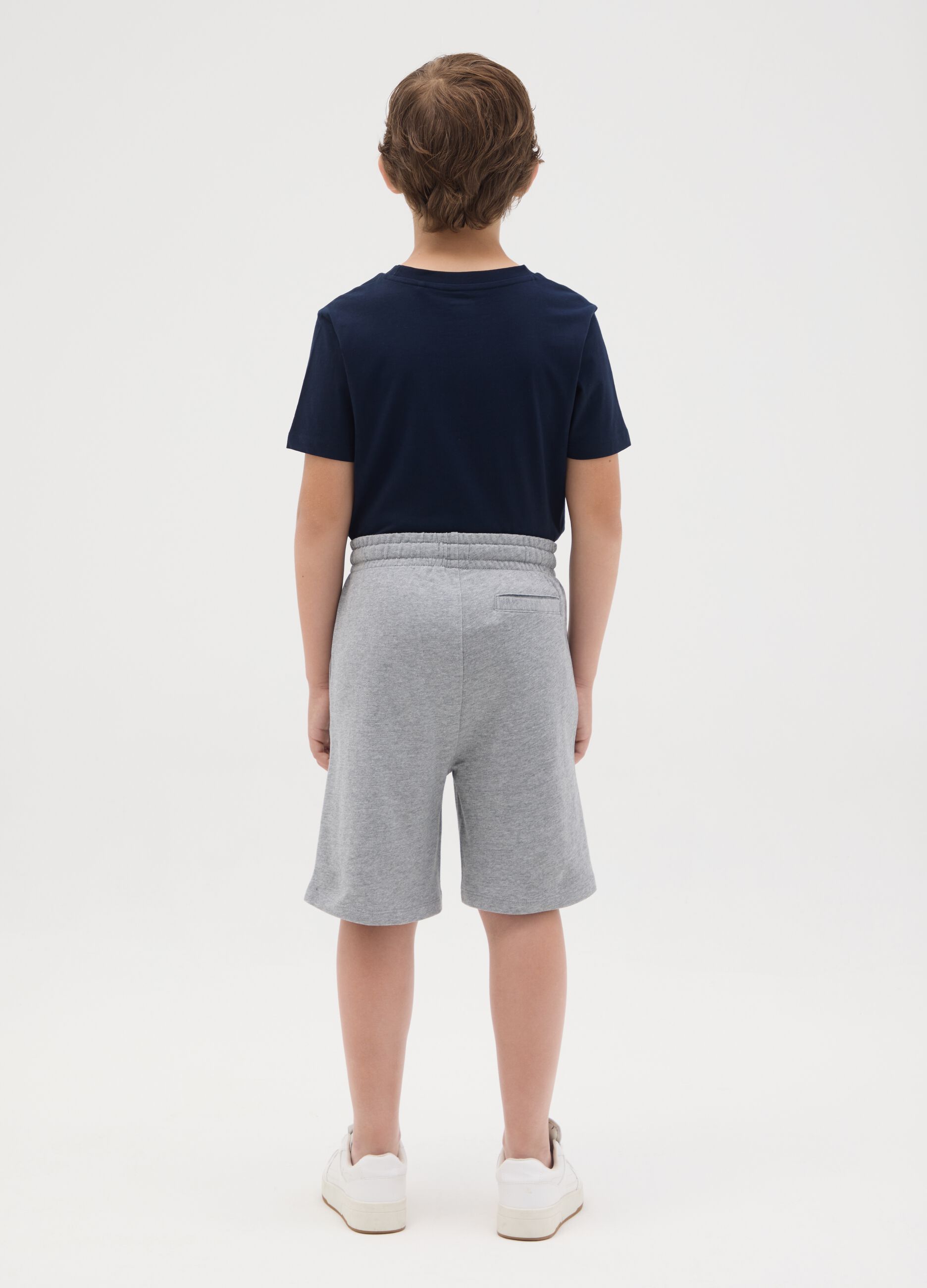 Pantaloni corti da ragazzo in puro cotone grigio regular fit