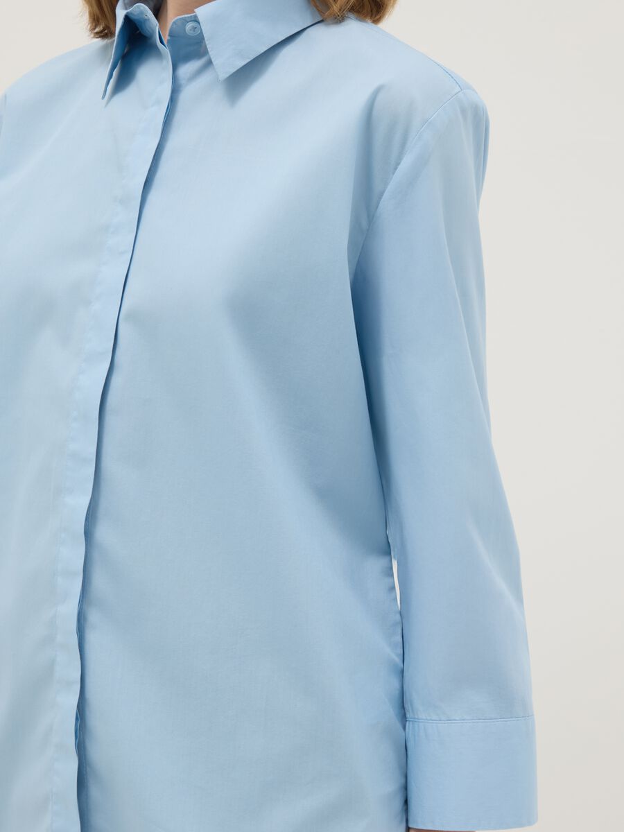 Camicia in puro cotone azzurra regular fit con maniche a tre quarti_3