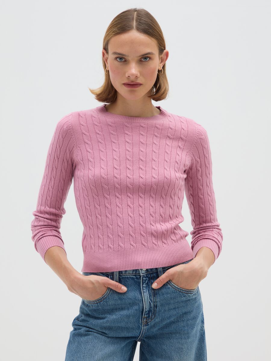 Pink pullover with round neckline_0