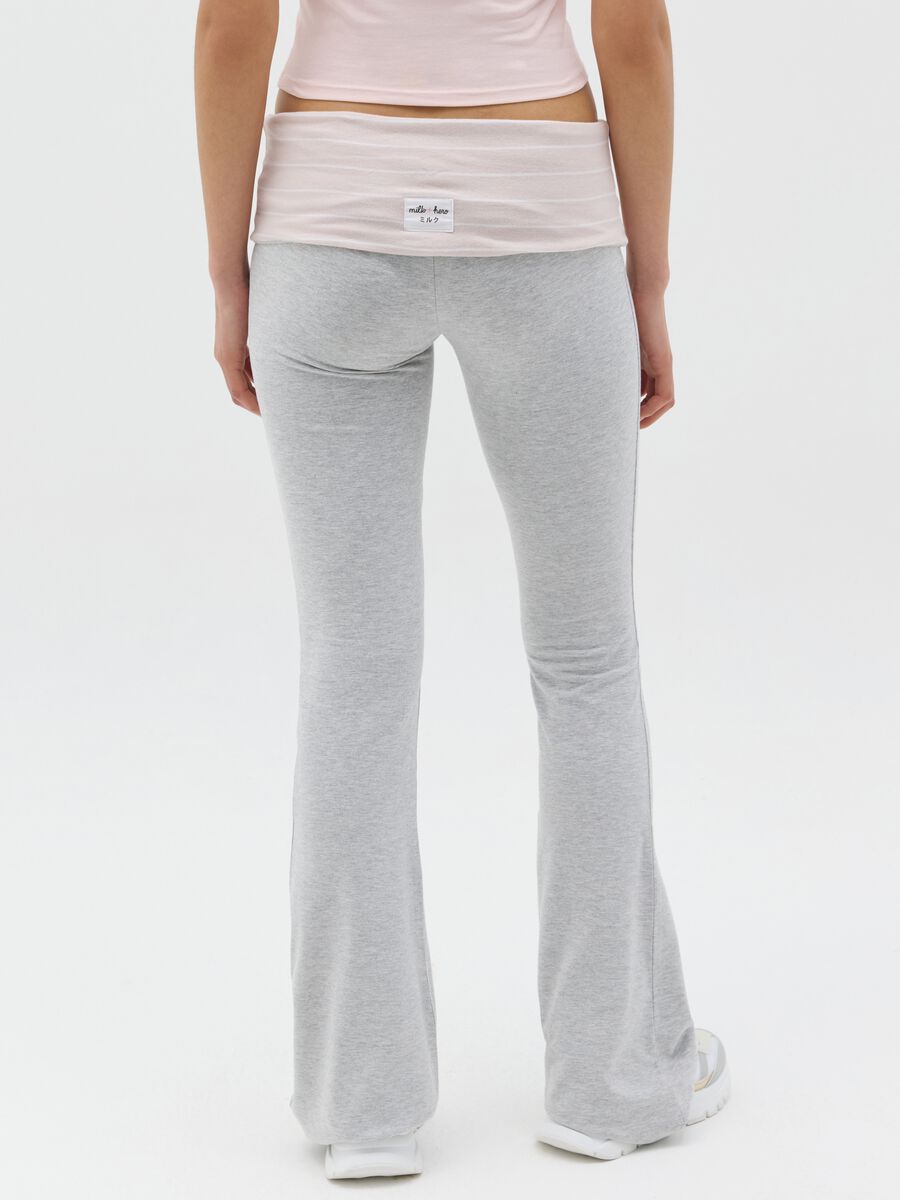 Grey flare-fit leggings with striped fold at the waist_3