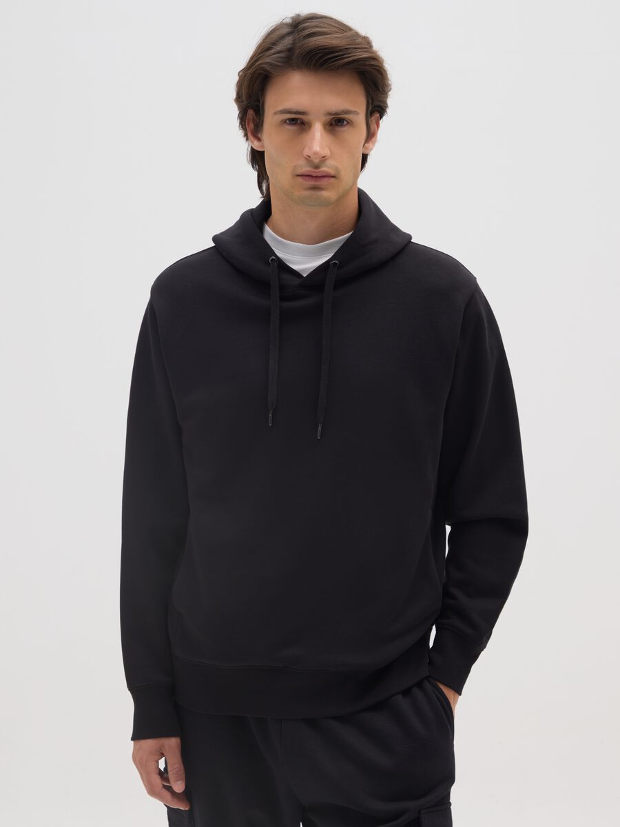 Felpa in puro cotone nera regular fit_1