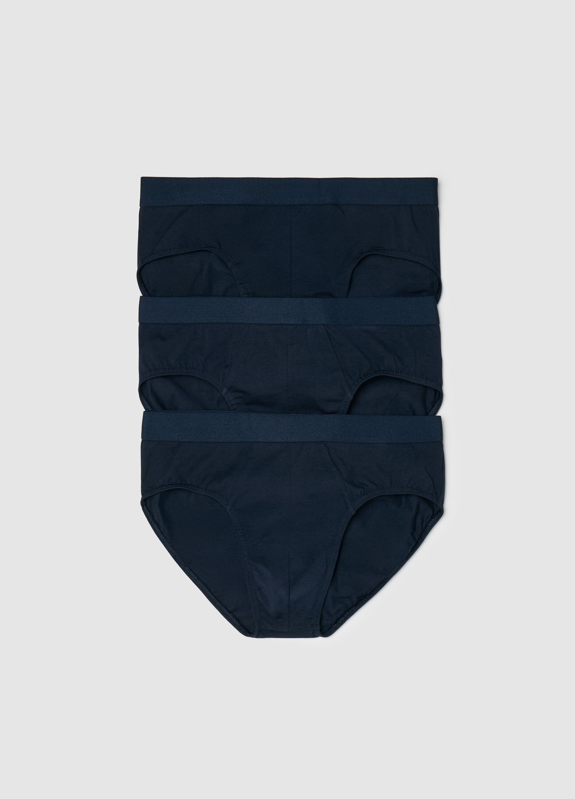 Three-pair pack briefs in stretch cotton
