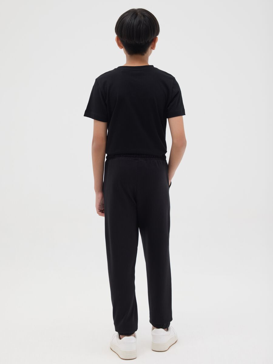 Boys' black pure cotton regular fit trousers with NBA print_2