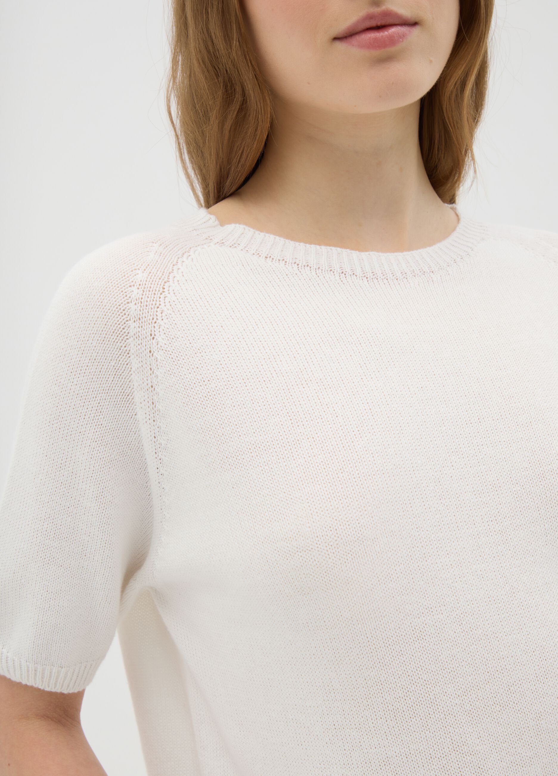 Women's white pure cotton regular fit t-shirt