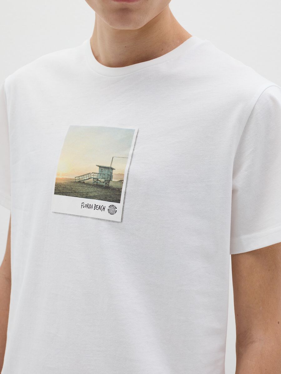 White T-shirt with Florida Beach print_2