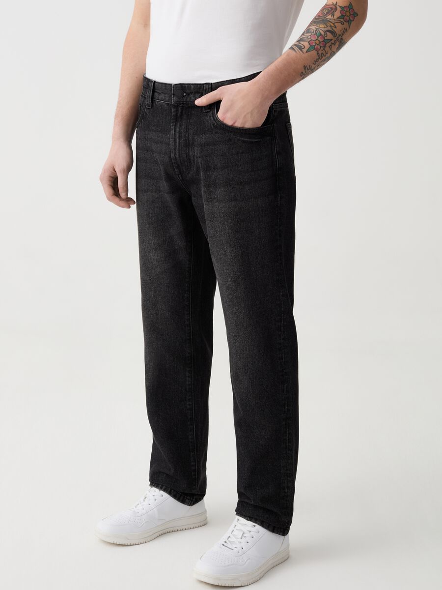 Regular-fit jeans with five pockets_1