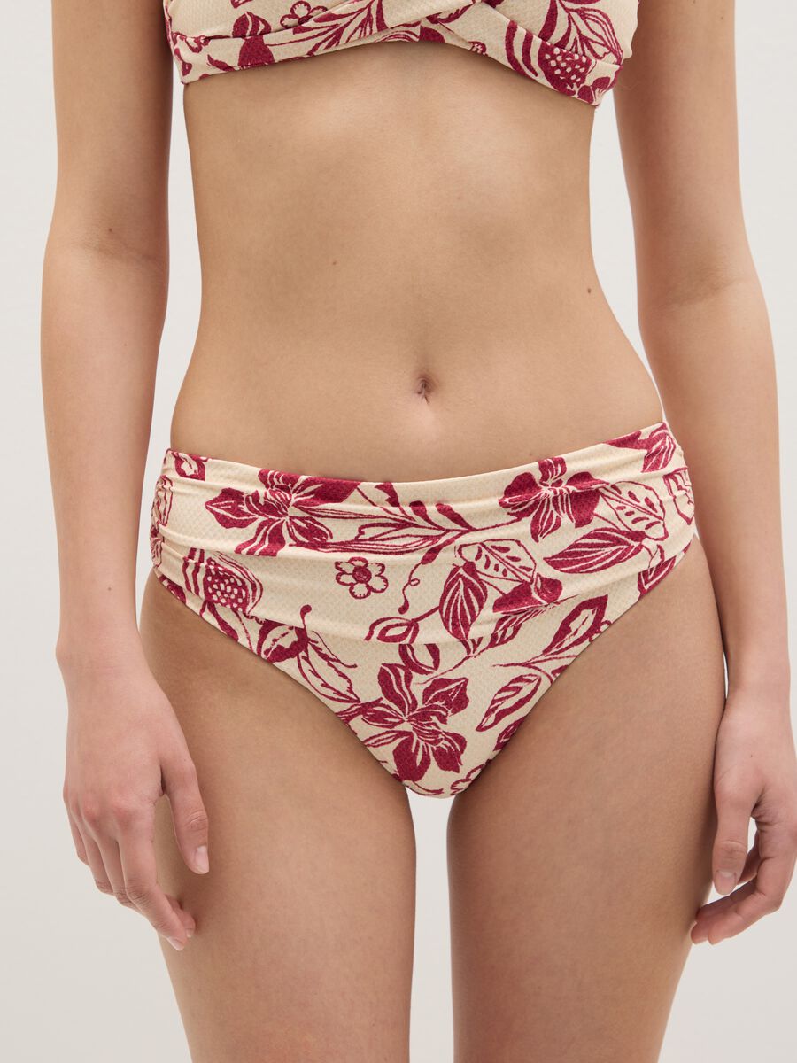 Floral bikini briefs with strap_2