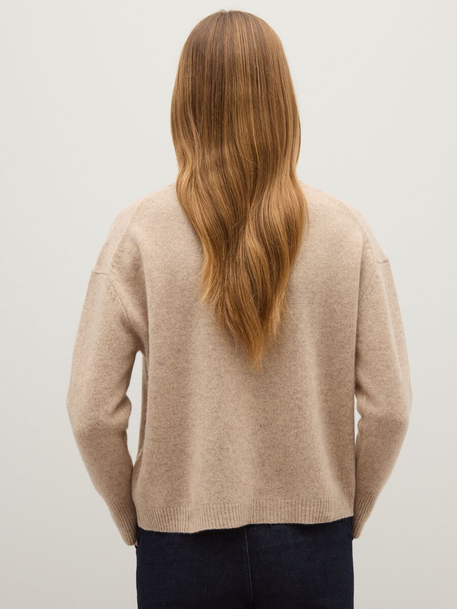 Maglione a collo alto in pura lana beige regular fit_2