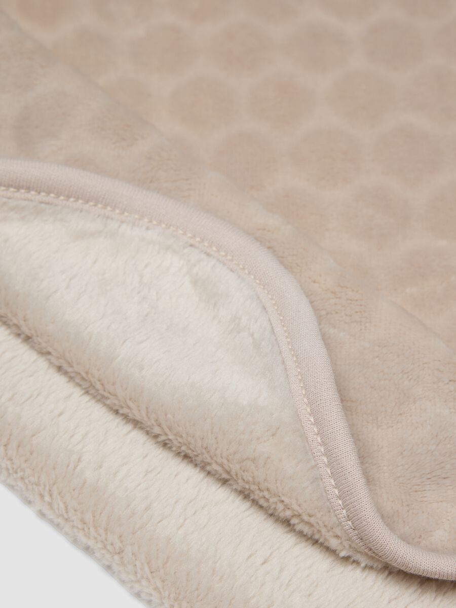 Copertina beige in cotone organico per neonati_1