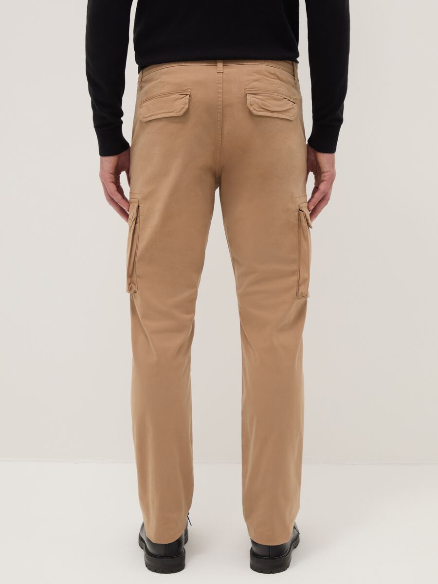 Pantaloni cargo beige in cotone elasticizzato slim fit_2