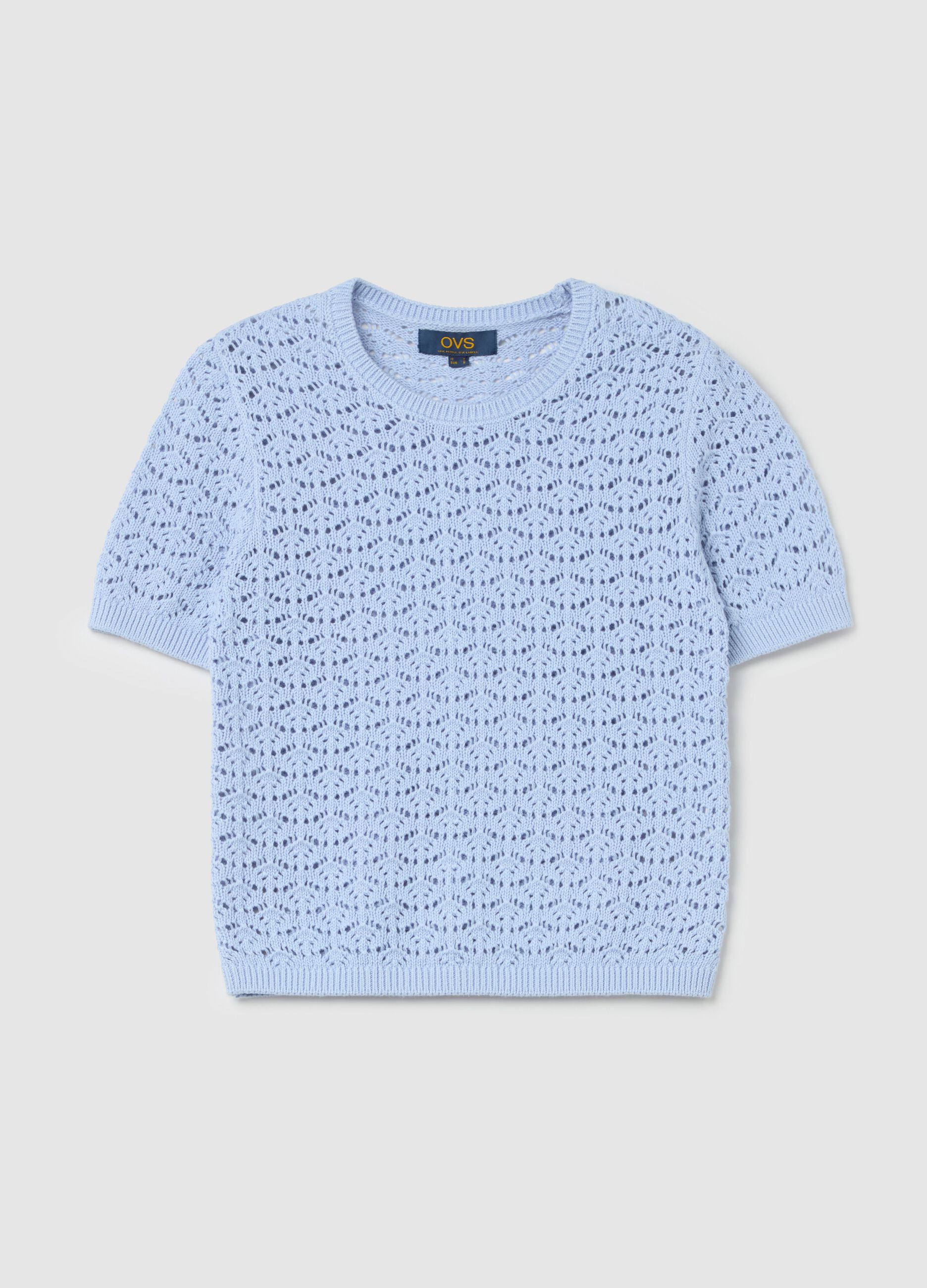 Crochet top with short sleeves
