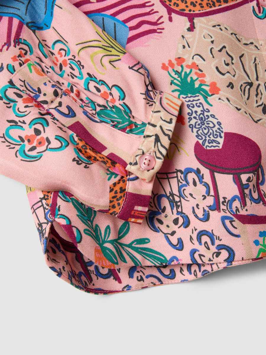 Camicia rosa in pura viscosa con fantasia e colletto classico per bambina_4