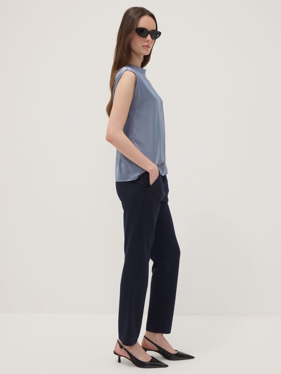 Pantaloni blu in viscosa elasticizzato_3