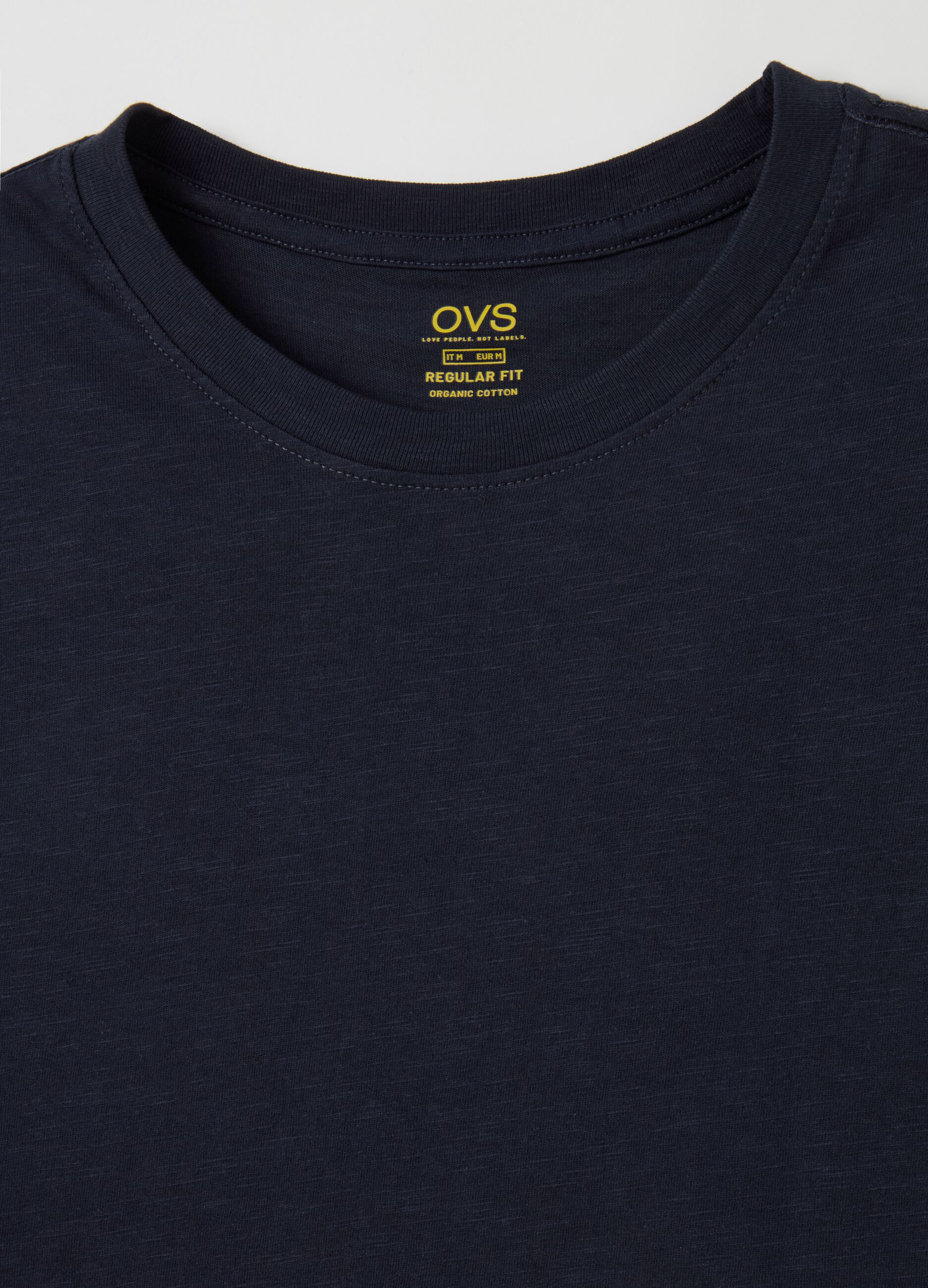 T-shirt in slub cotton with round neck