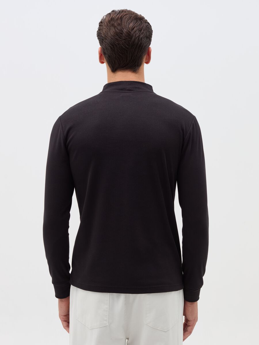 Fleece sweatshirt with mock neck_2