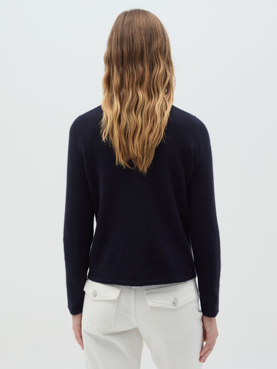 Solid colour cashmere cardigan_3