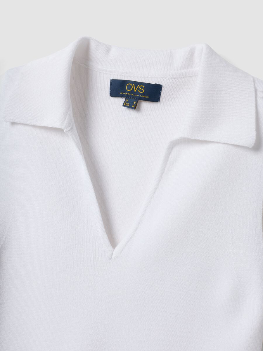Top bianco in misto viscosa con colletto_1