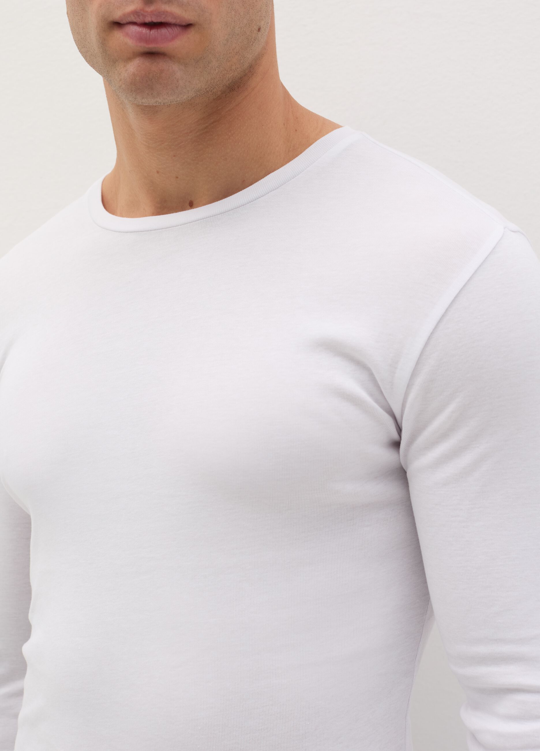 Long-sleeved undershirt in organic cotton