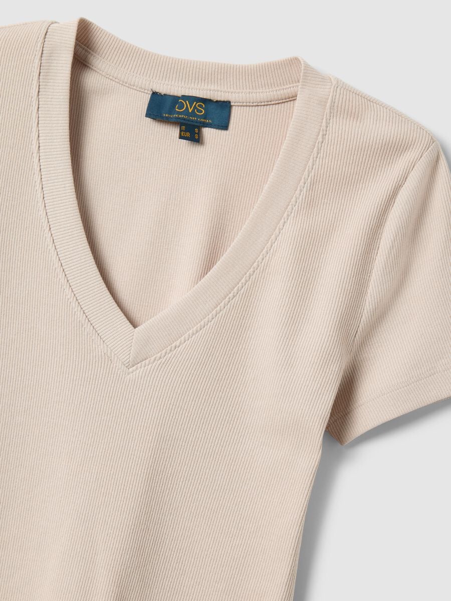 T-shirt in cotone elasticizzato beige regular fit deep V_5