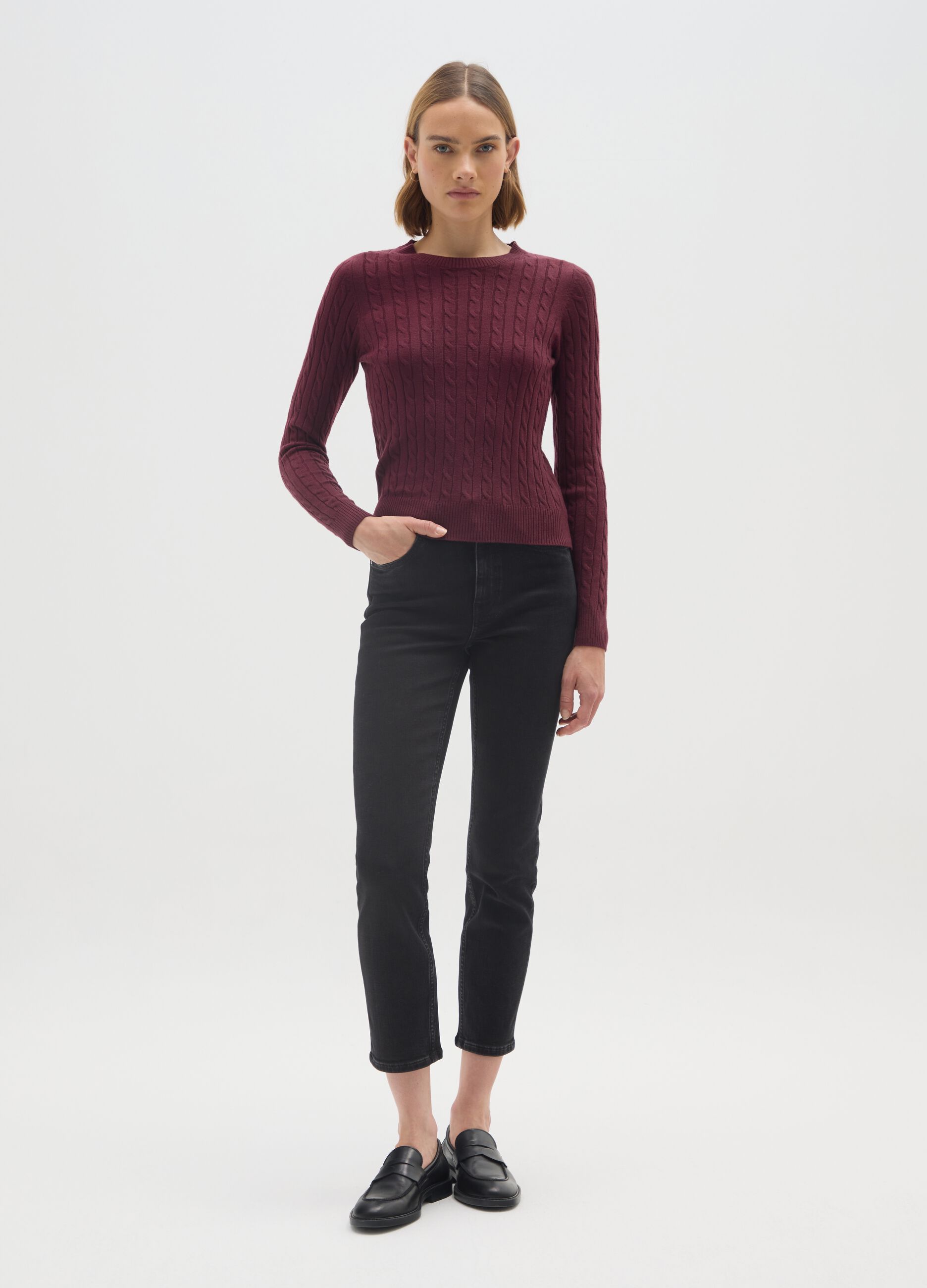 Red crew neck pullover